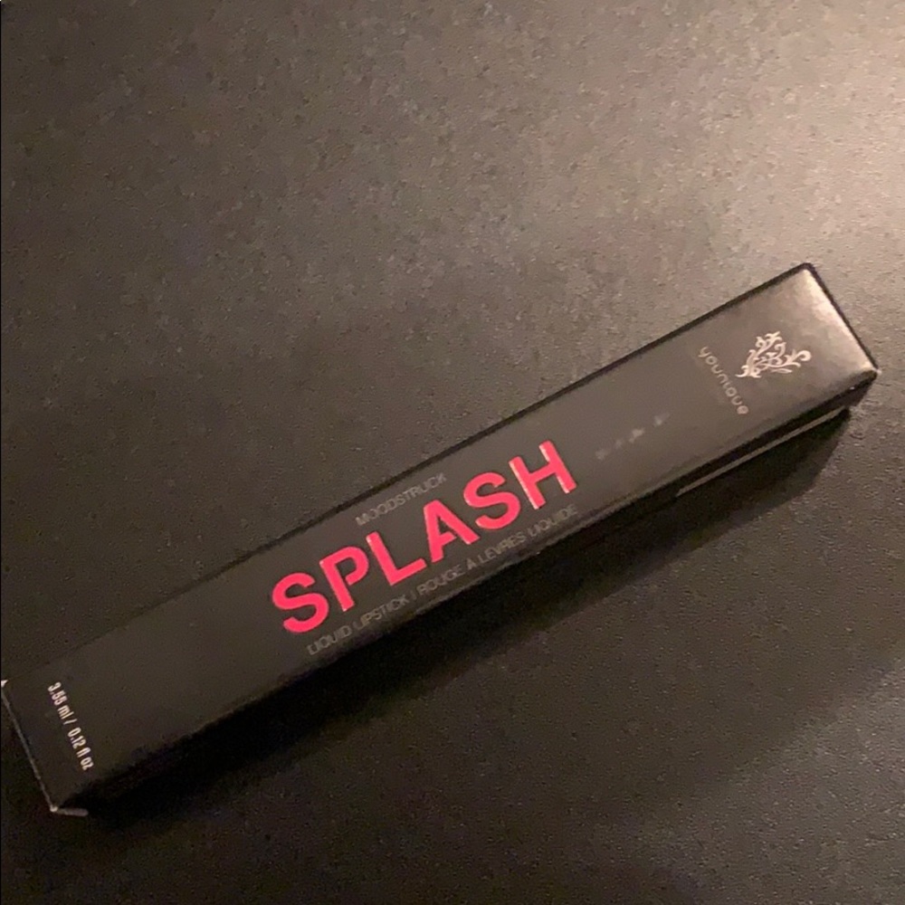 Younique SPLASH liquid lipstick
